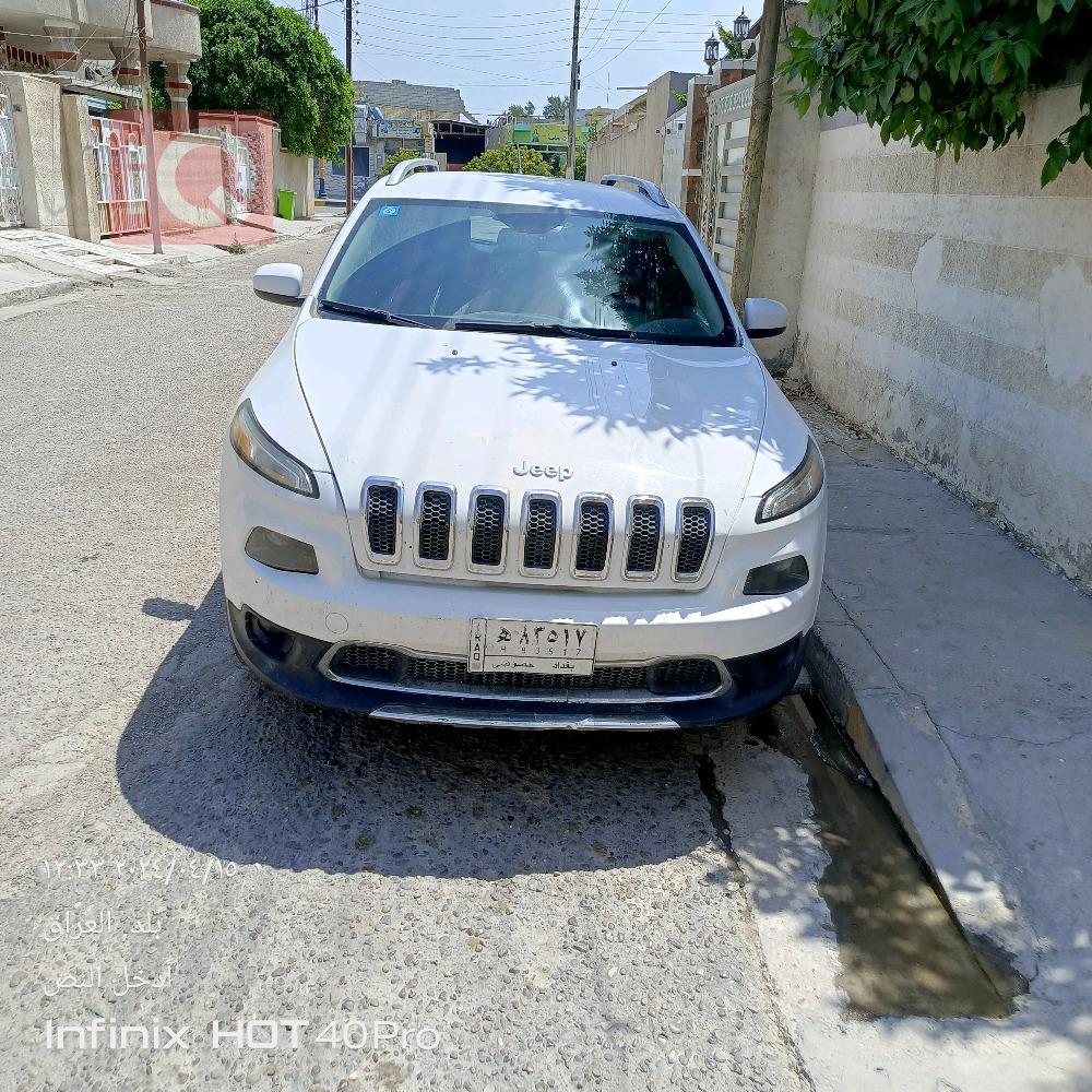 جیپ شیرۆکی